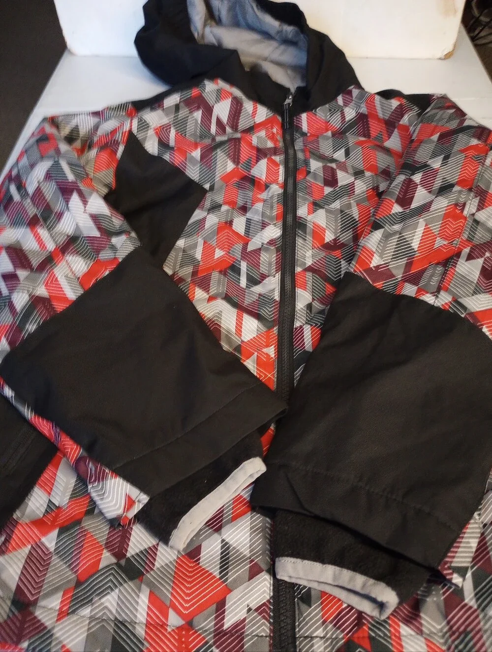 Lands' End Kids Geometric Hooded Red, Gray & Black Jacket Size Medium (10-12)